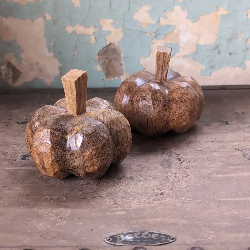 Rustic Wooden Pumpkins - Picture 2 of 5